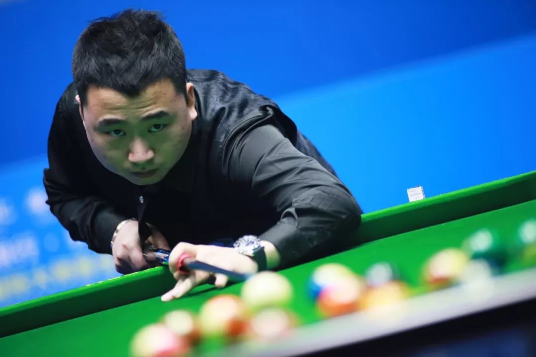 蓝军通过坚 蓝军通过坚