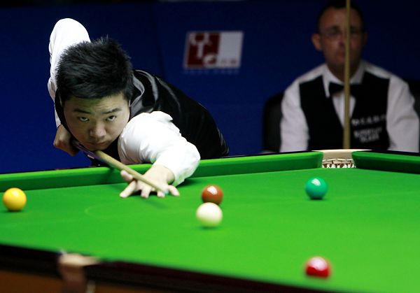 中实现反超 中实现反超