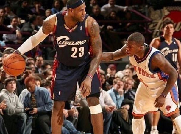 更是对冰雪 更是对冰雪