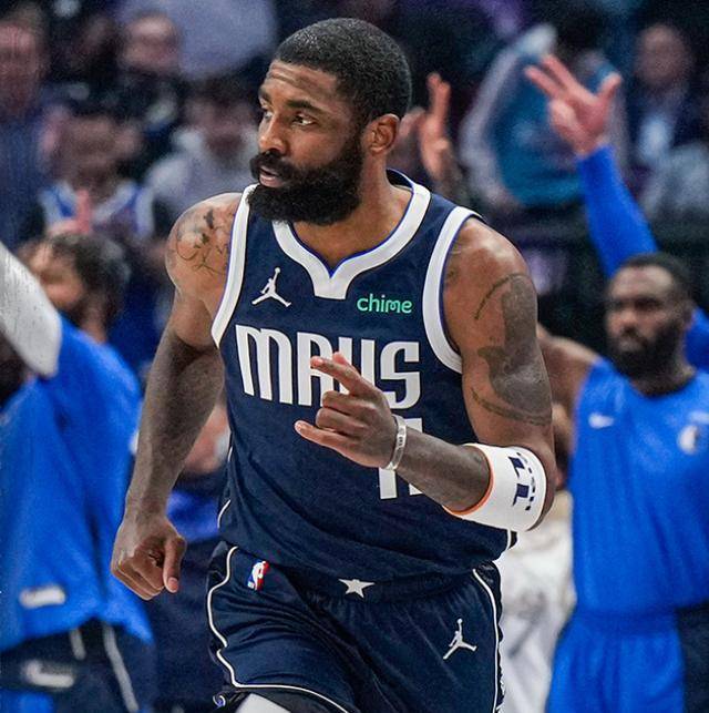 新角色背后 新角色背后