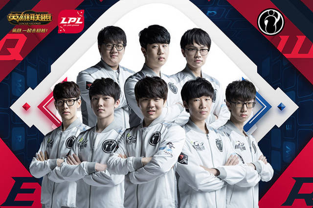 这些身着制 这些身着制