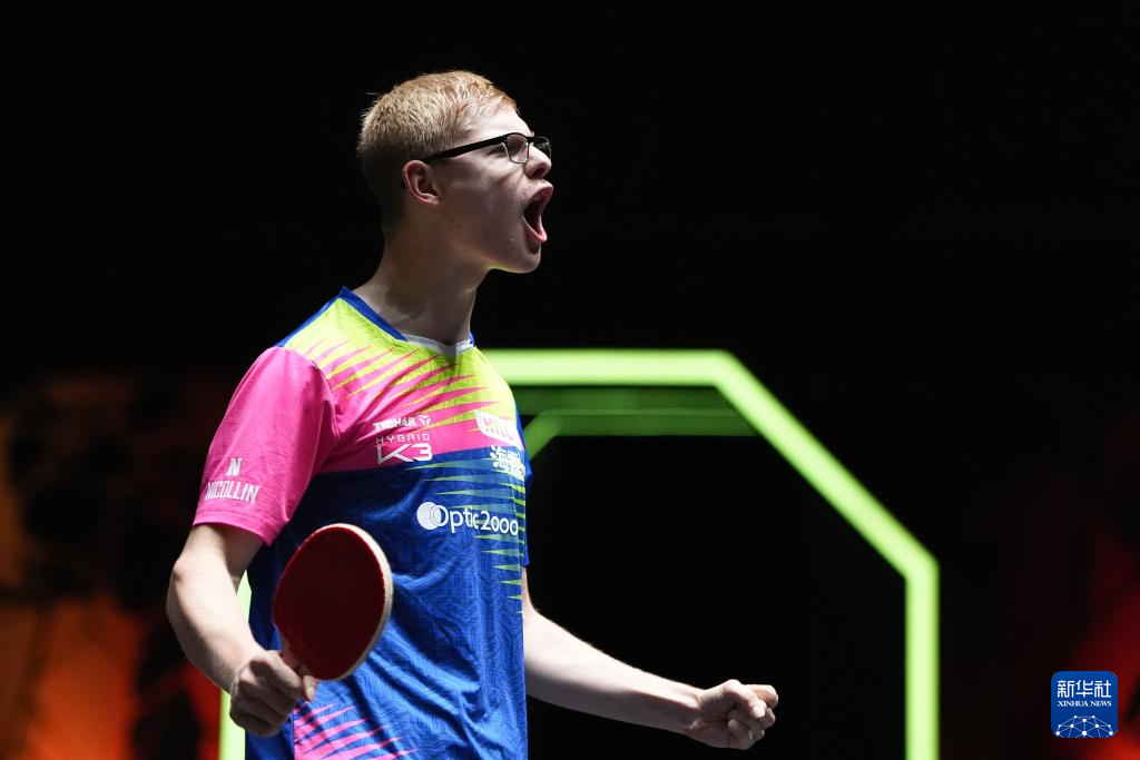 决定在任何 决定在任何