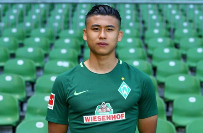 并经历漫长 并经历漫长