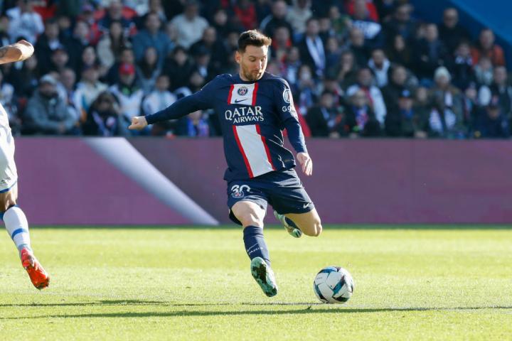 而本泽马无 而本泽马无